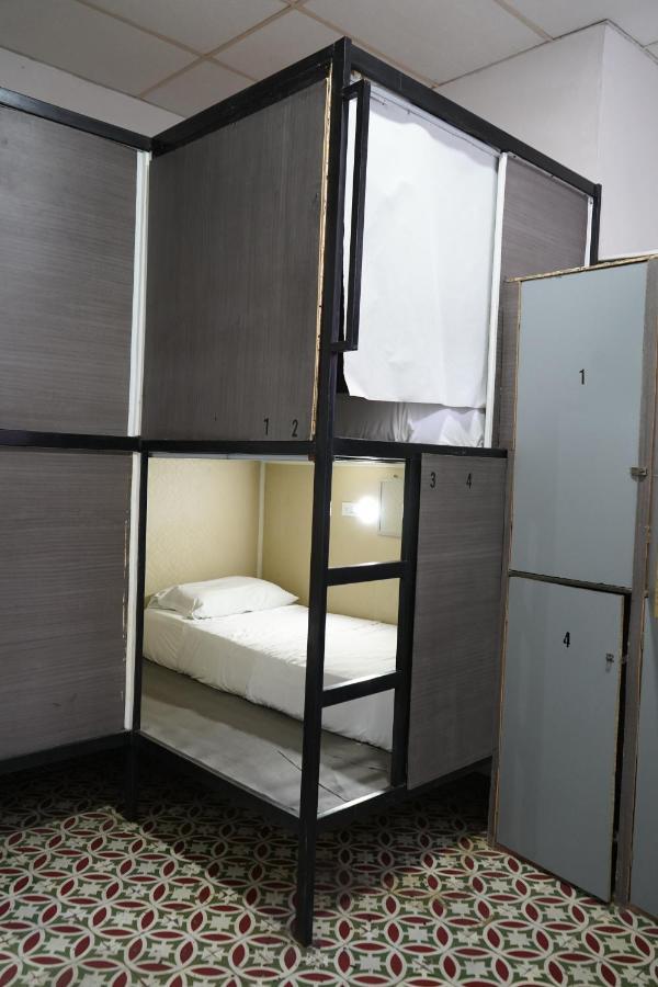 Petronio'S Hostel Cali Esterno foto